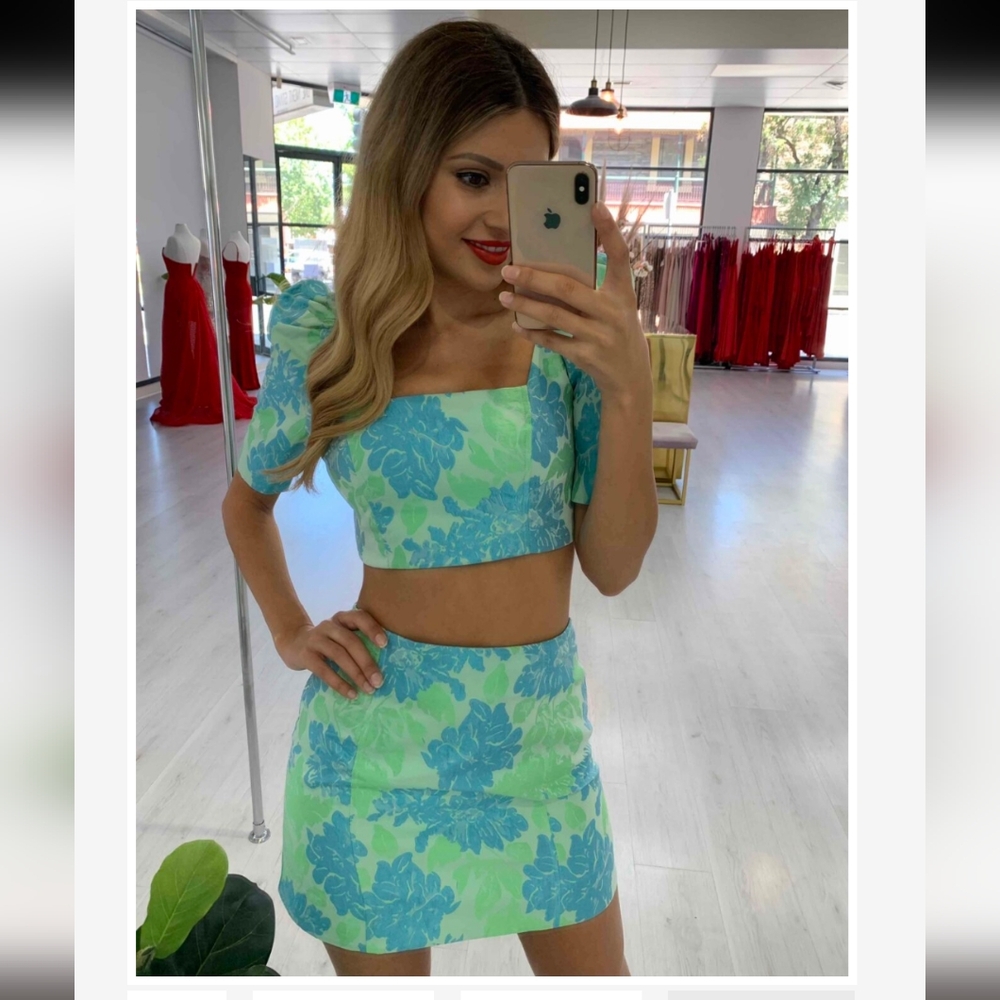 NOOKIE Solana Jacquard Mini Skirt and Crop Top Set in Mint & Blue size S…
